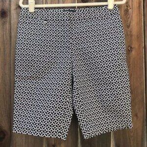 NWOT WHBM Geometrical Print Bermuda Shorts 4